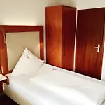 Haus Mechthild Sindelfingen-maichingen Self Check-in Otel