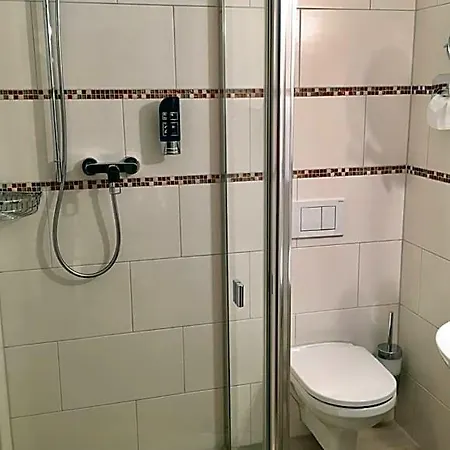 Отель Haus Mechthild Sindelfingen-maichingen Self Check-in 3*