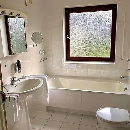 Haus Mechthild Sindelfingen-maichingen Self Check-in 3*