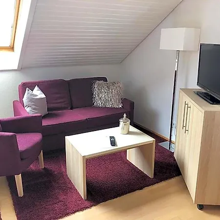 Отель Haus Mechthild Sindelfingen-maichingen Self Check-in Зиндельфинген