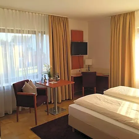 Haus Mechthild Sindelfingen-maichingen Self Check-in Отель