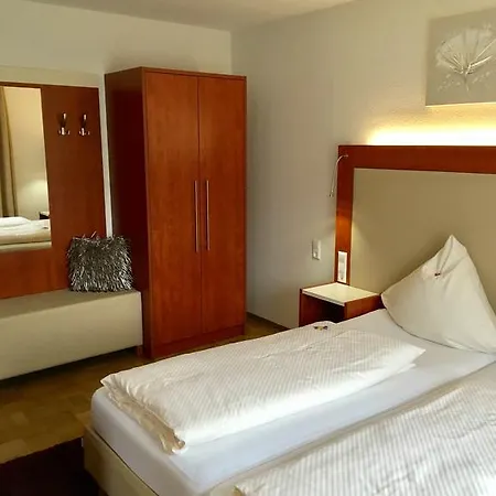 Hotel Haus Mechthild Sindelfingen-maichingen Self Check-in Sindelfingen