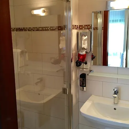 Haus Mechthild Sindelfingen-maichingen Self Check-in 3* Зиндельфинген
